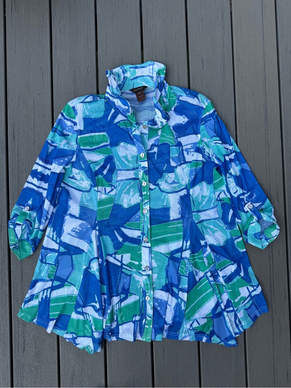 MULTIPLES blouse wire collar button front Size L 3/4 sleeves abstract blue green